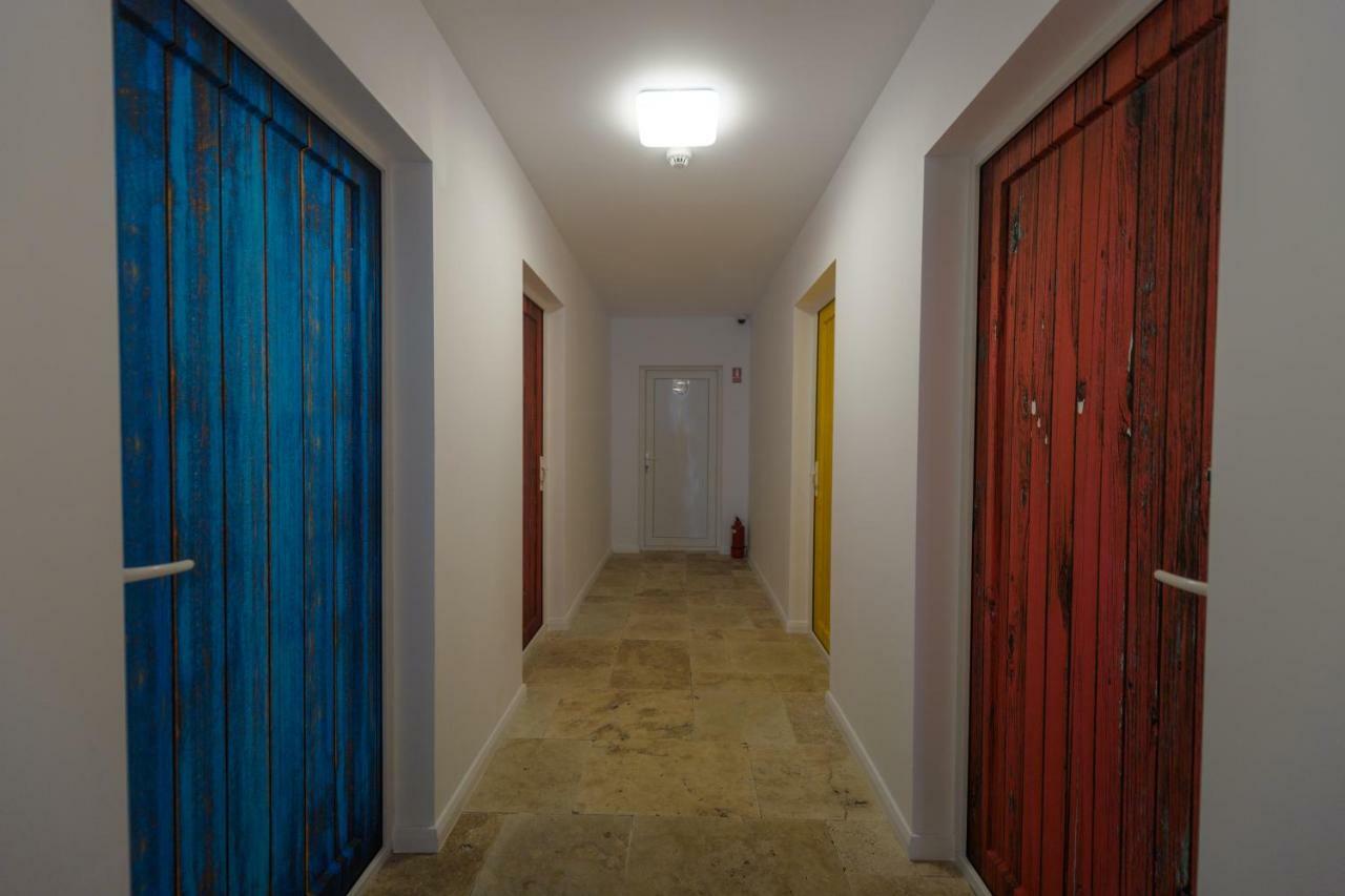 Los Anghelos Vama Veche Ngoại thất bức ảnh